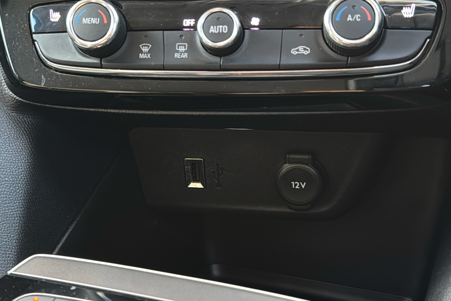 Used Vauxhall Mokka 2022 for sale - 77240011: Photo 22