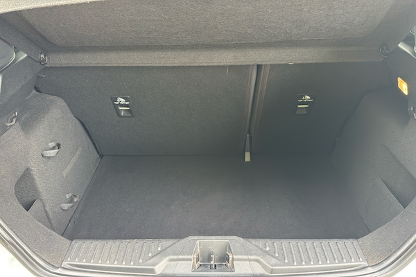 Used Ford Fiesta 2019 for sale - 76133456: Photo 19