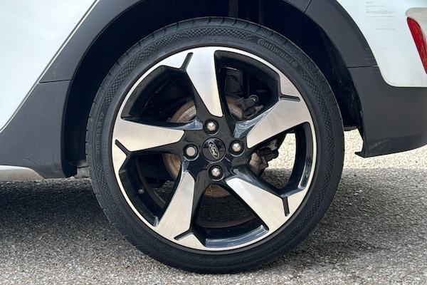 Used Ford Fiesta 2019 for sale - 76133456: Photo 24