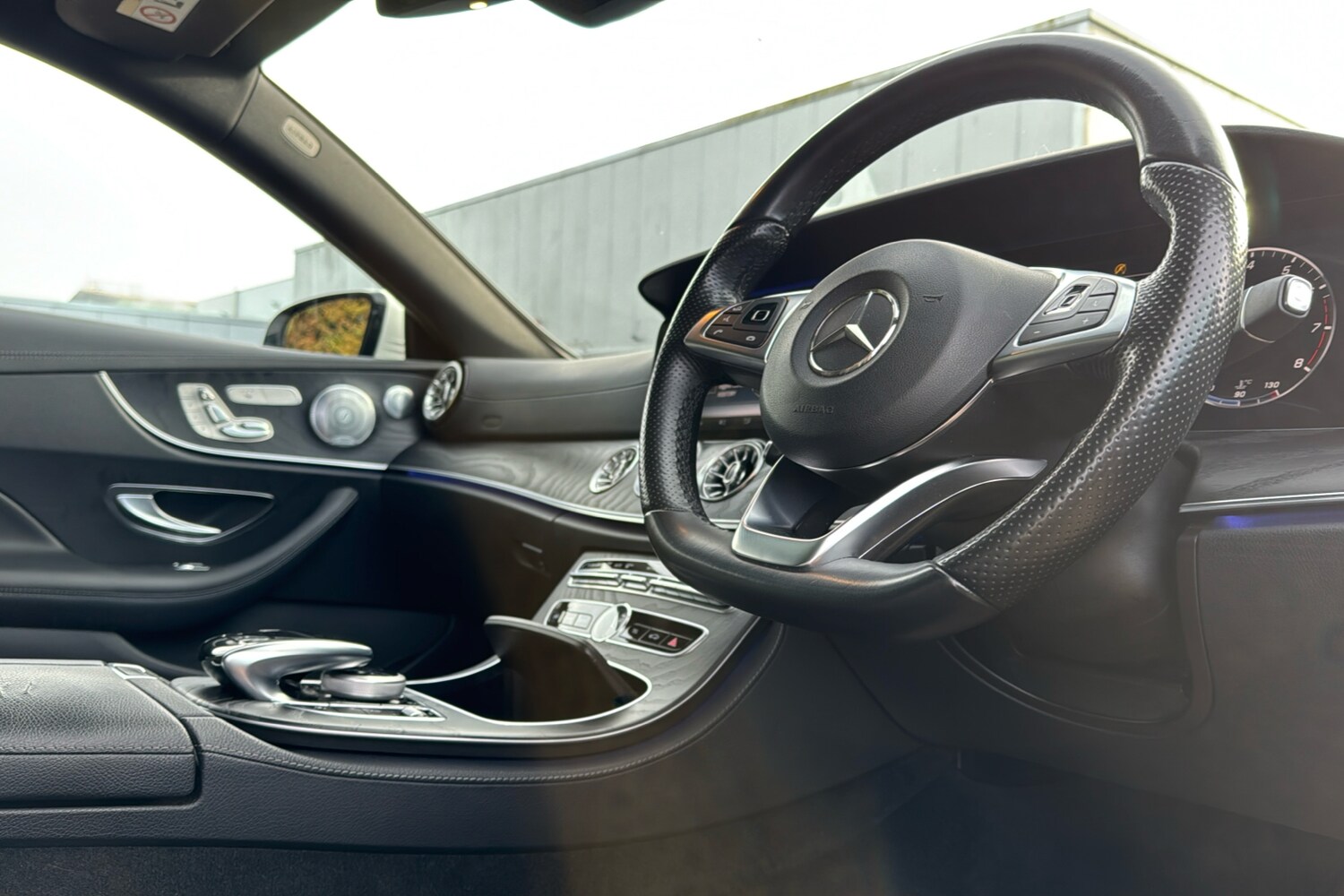 Used Mercedes-Benz E Class 2017 for sale - 77308670: Photo 10