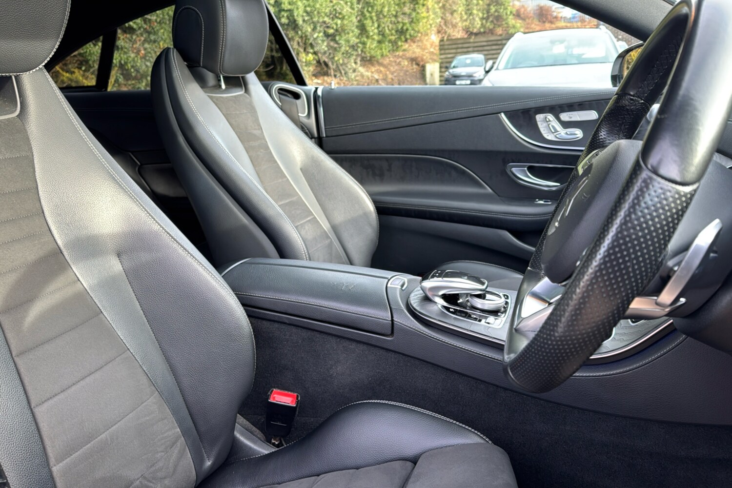 Used Mercedes-Benz E Class 2017 for sale - 77308670: Photo 38