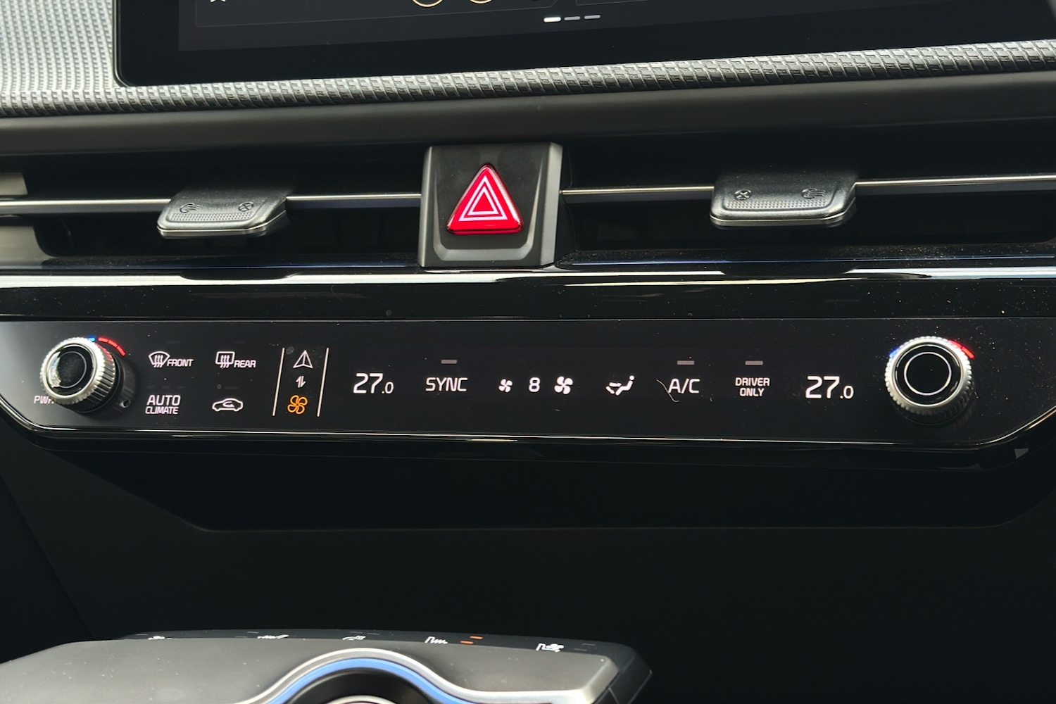 Used Kia EV6 2024 for sale - 76576400: Photo 16