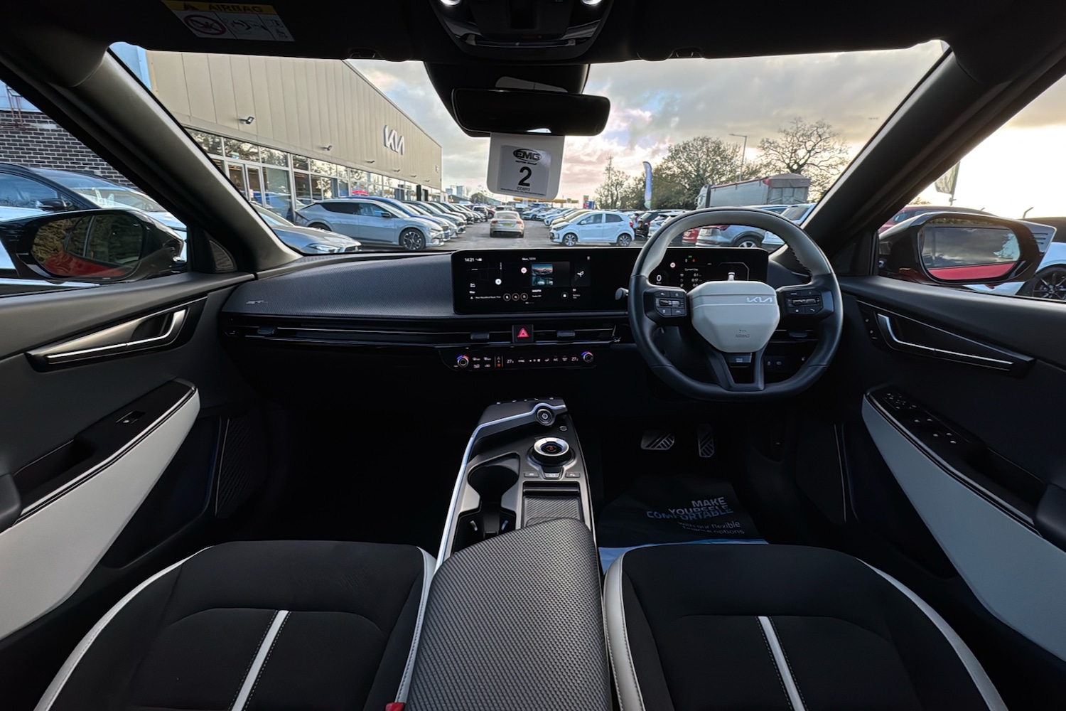 Used Kia EV6 2024 for sale - 76576400: Photo 9