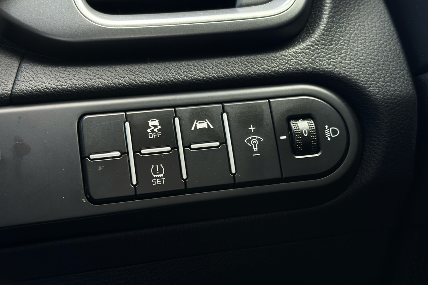 Vehicle 32