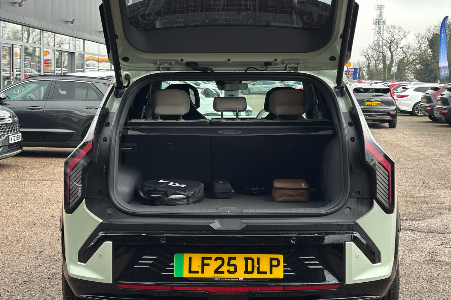 Used Kia EV3 2025 for sale - 77390091: Photo 19