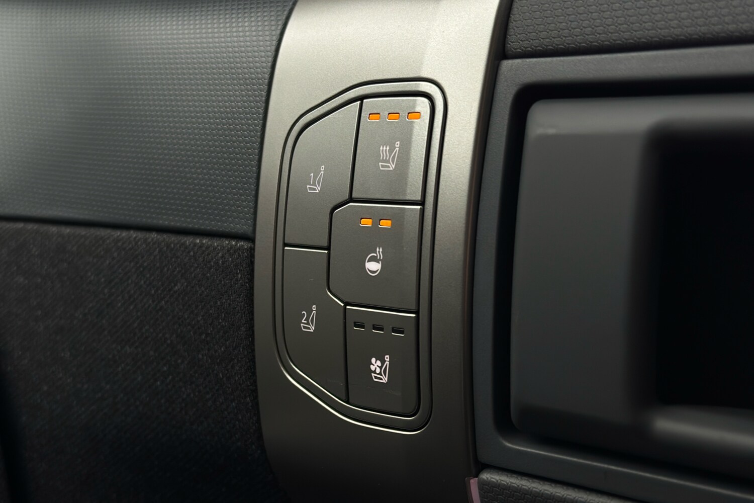 Used Kia EV3 2025 for sale - 77390091: Photo 29