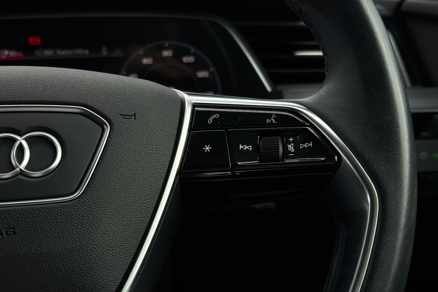 Used Audi e-tron 2021 for sale - 77459080: Photo 18