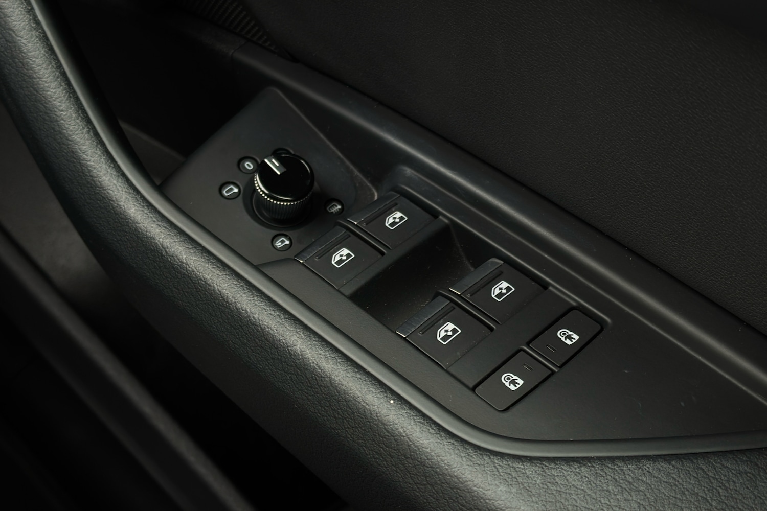 Used Audi e-tron 2021 for sale - 77459080: Photo 33