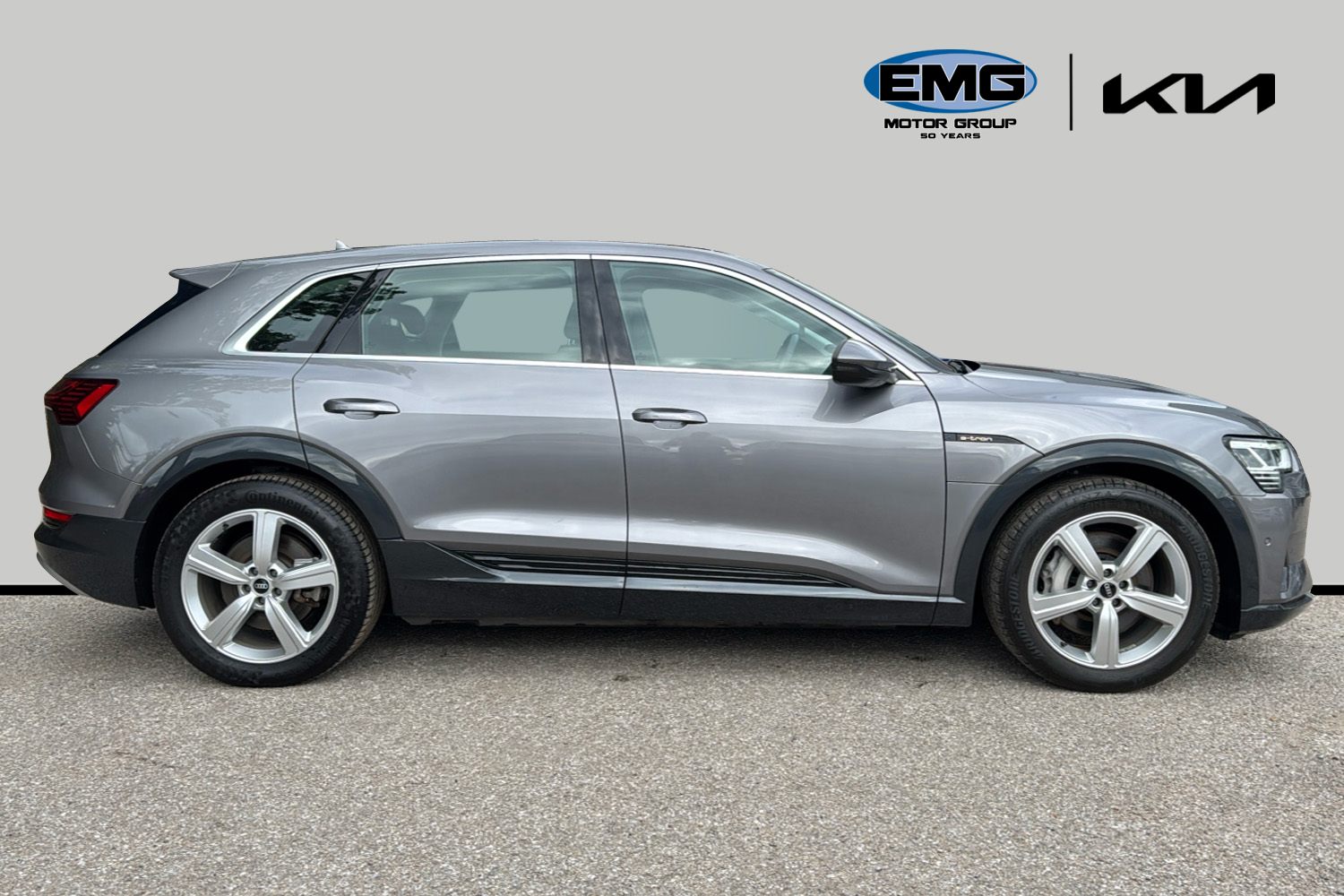 Used Audi e-tron 2021 for sale - 77459080: Photo 4