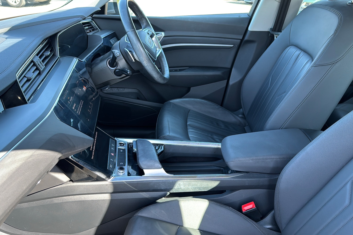 Used Audi e-tron 2021 for sale - 77459080: Photo 46