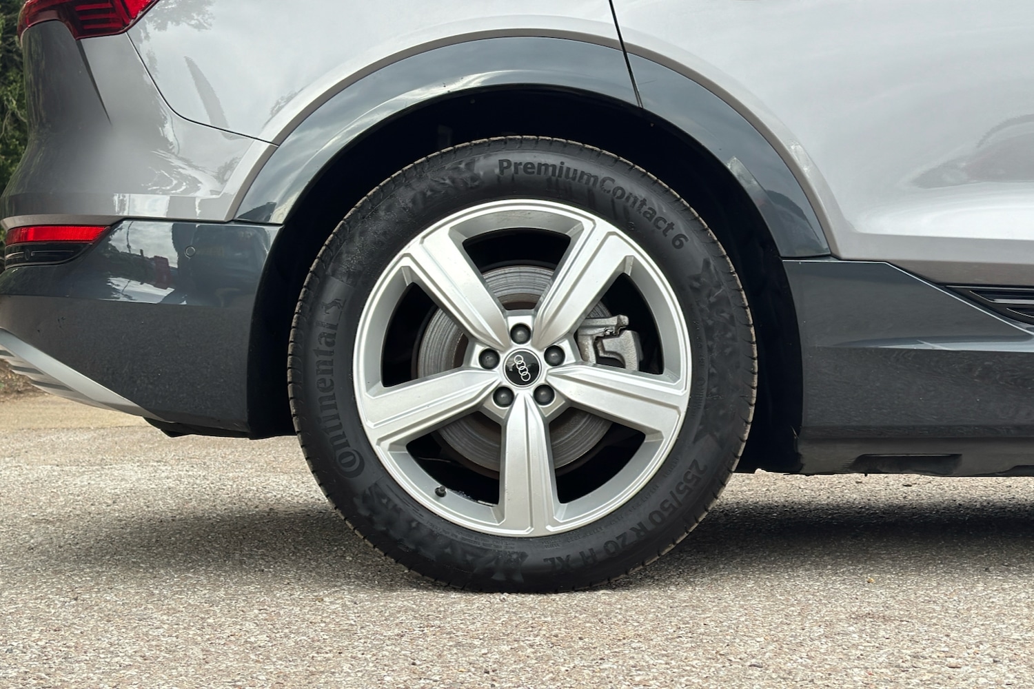 Used Audi e-tron 2021 for sale - 77459080: Photo 8