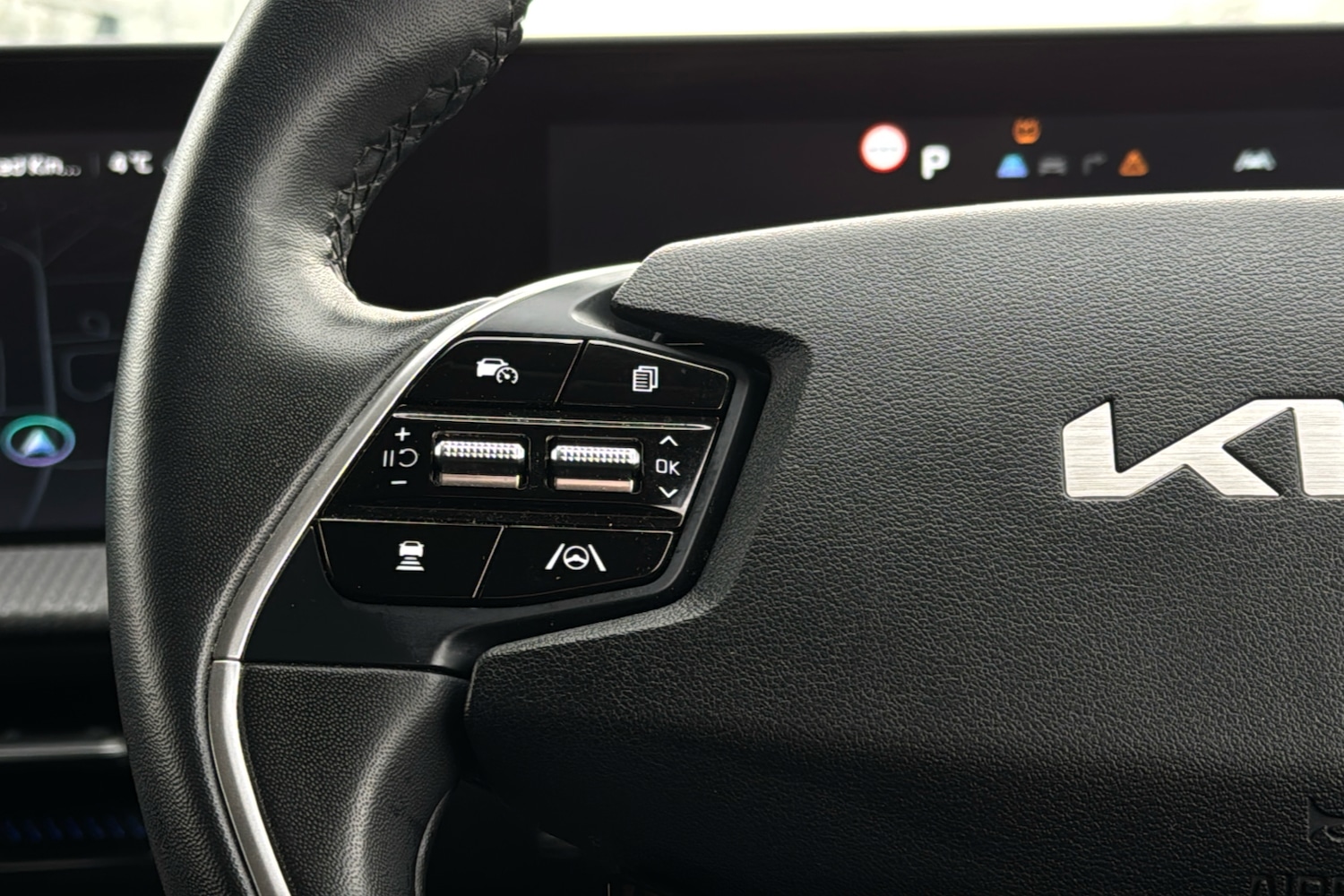 Used Kia EV6 2023 for sale - 77135228: Photo 17