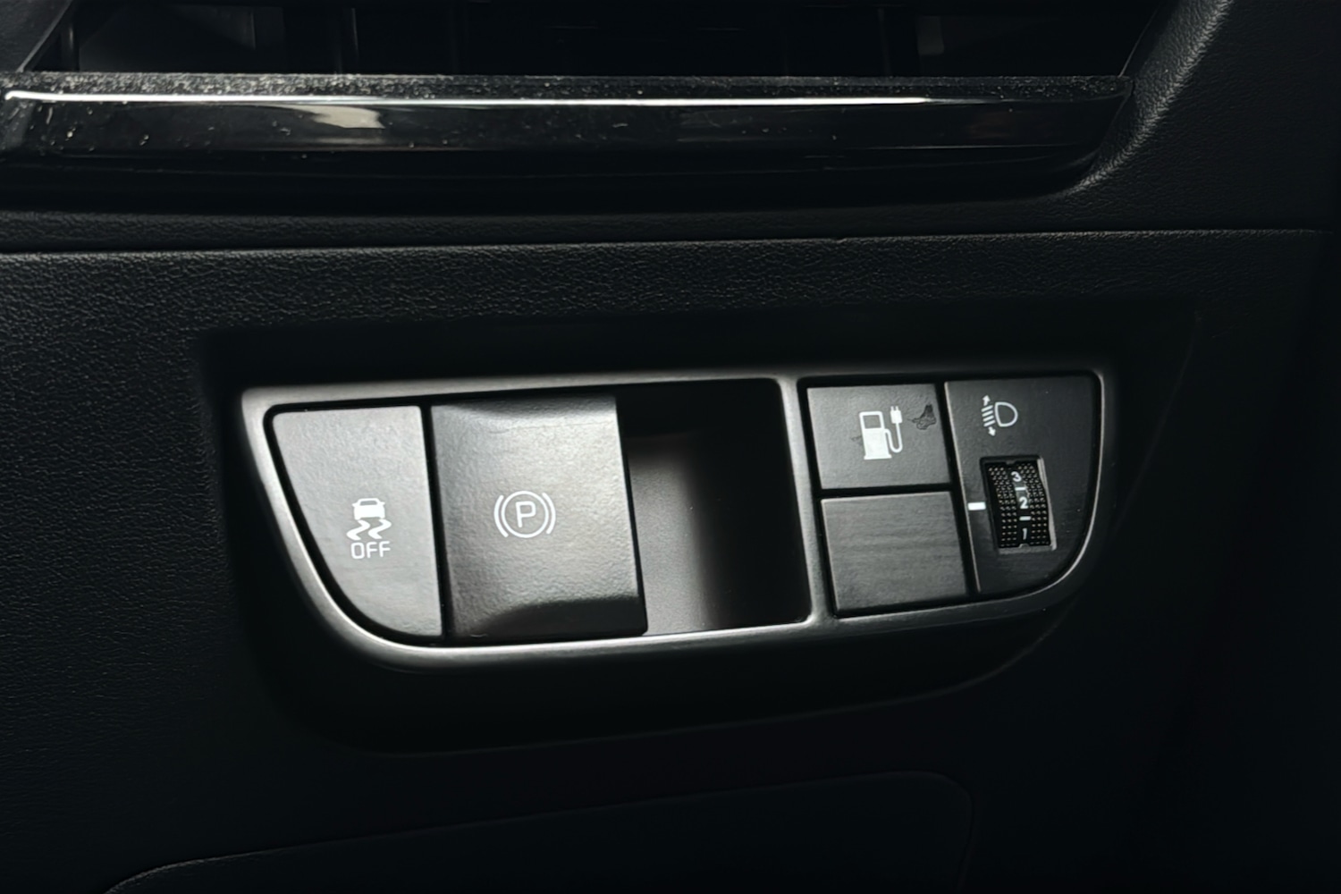 Used Kia EV6 2023 for sale - 77135228: Photo 31