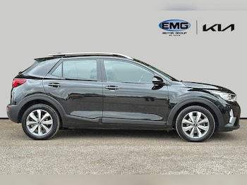 Used Kia Stonic 2025 for sale - 79127720: Photo