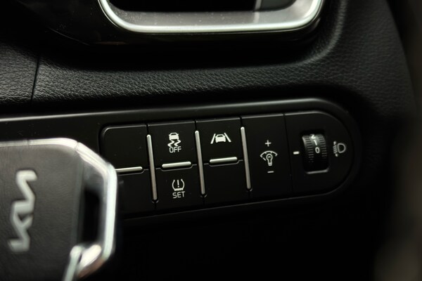 Used Kia XCeed 2023 for sale - 76044838: Photo 33
