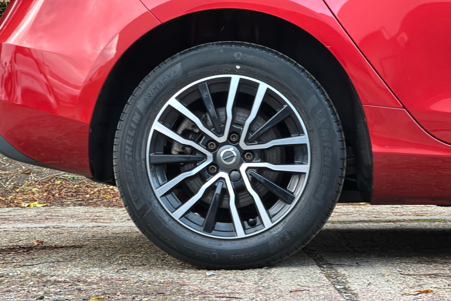 Used Volvo V40 2019 for sale - 76401616: Photo 8