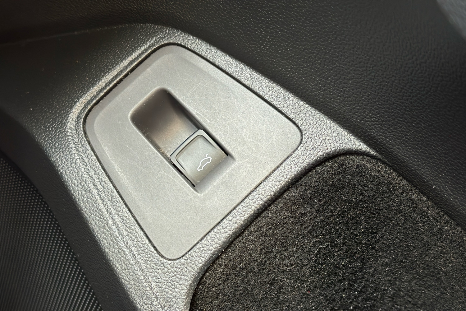 Vehicle 44