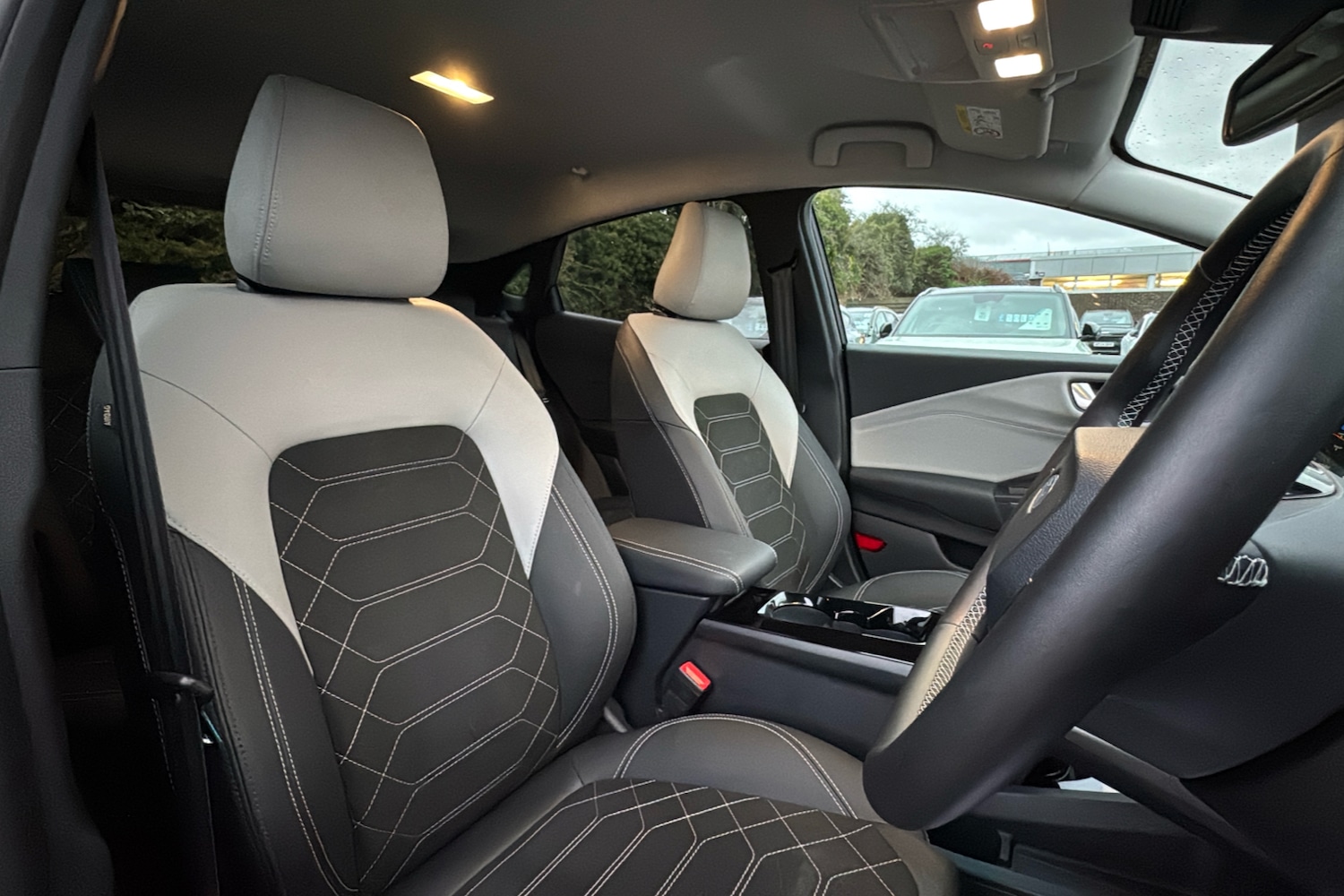 Used Ford Puma Gen-E 2025 for sale - 76746397: Photo 24