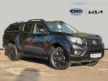 Nissan - Navara