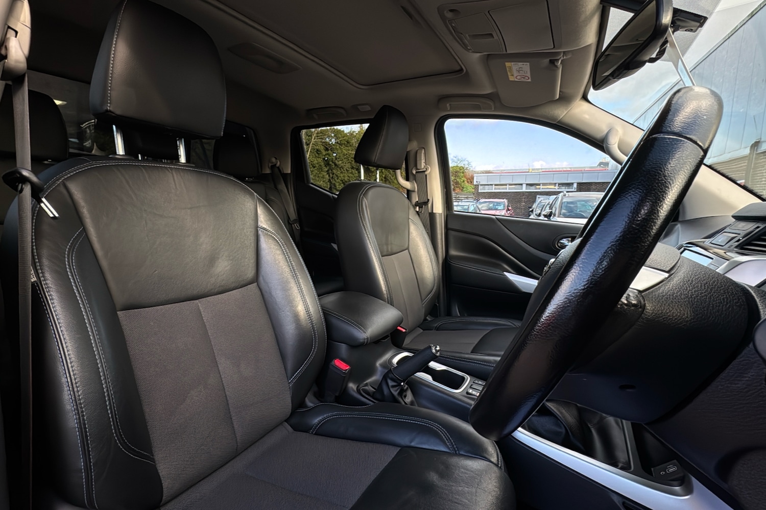 Used Nissan Navara 2021 for sale - 76576352: Photo 24