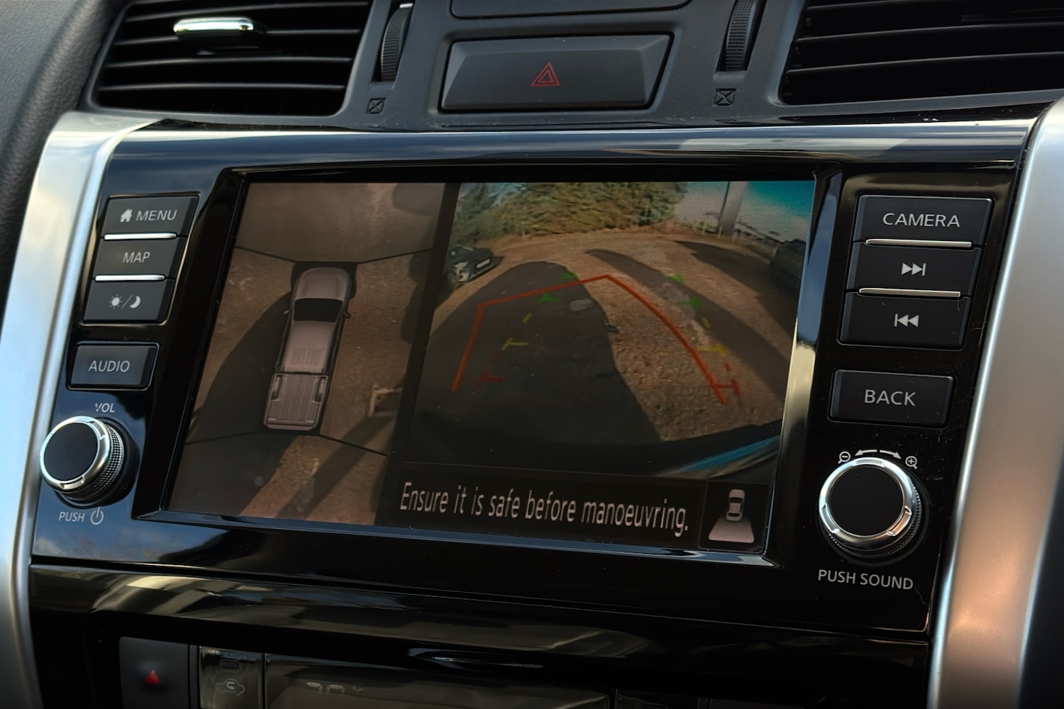 Used Nissan Navara 2021 for sale - 76576352: Photo 35