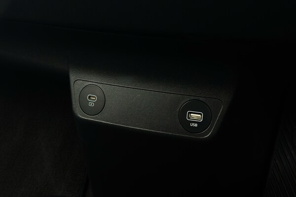 Used Kia EV6 2023 for sale - 76243457: Photo 22