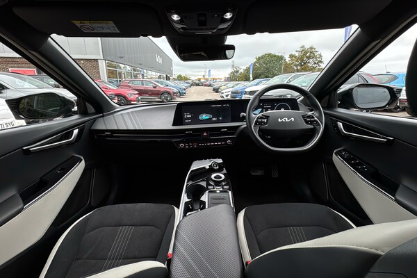 Used Kia EV6 2023 for sale - 76243457: Photo 9