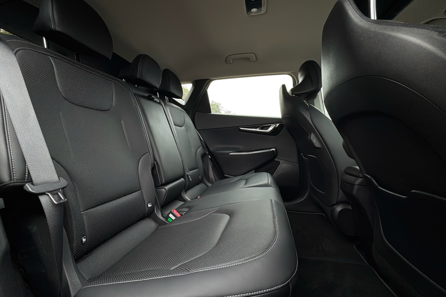 Used Kia EV6 2023 for sale - 77429408: Photo 12