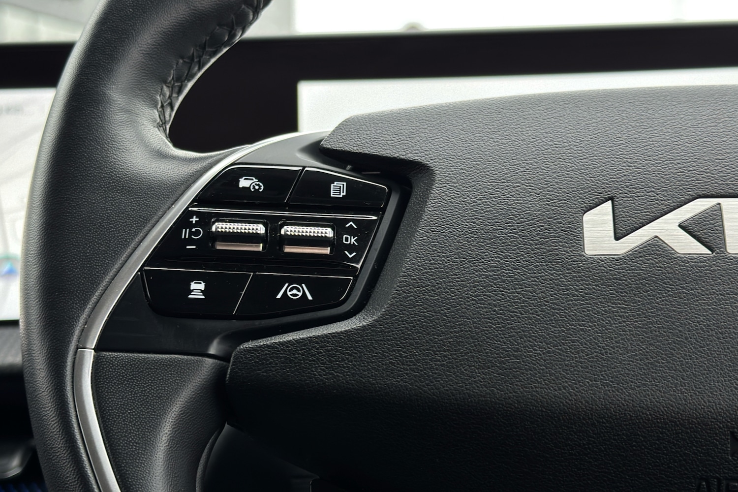 Used Kia EV6 2023 for sale - 77429408: Photo 17