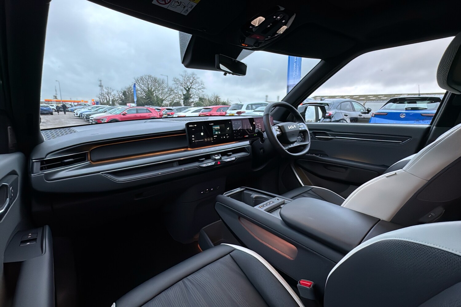 Used Kia EV9 2025 for sale - 77093673: Photo 11