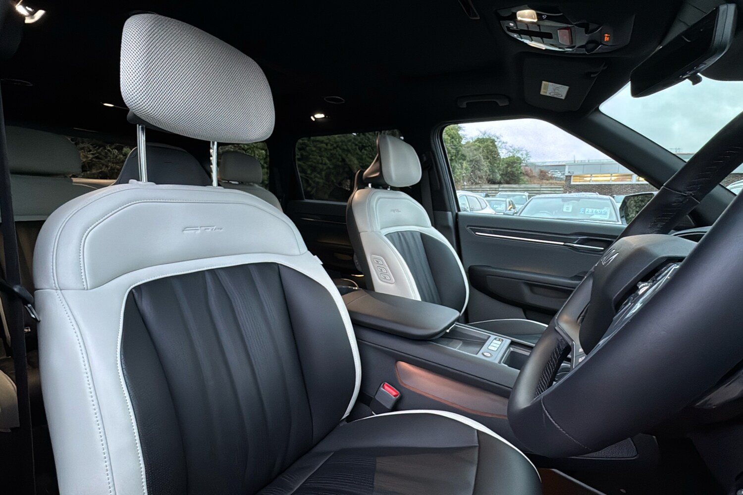 Used Kia EV9 2025 for sale - 77093673: Photo 24