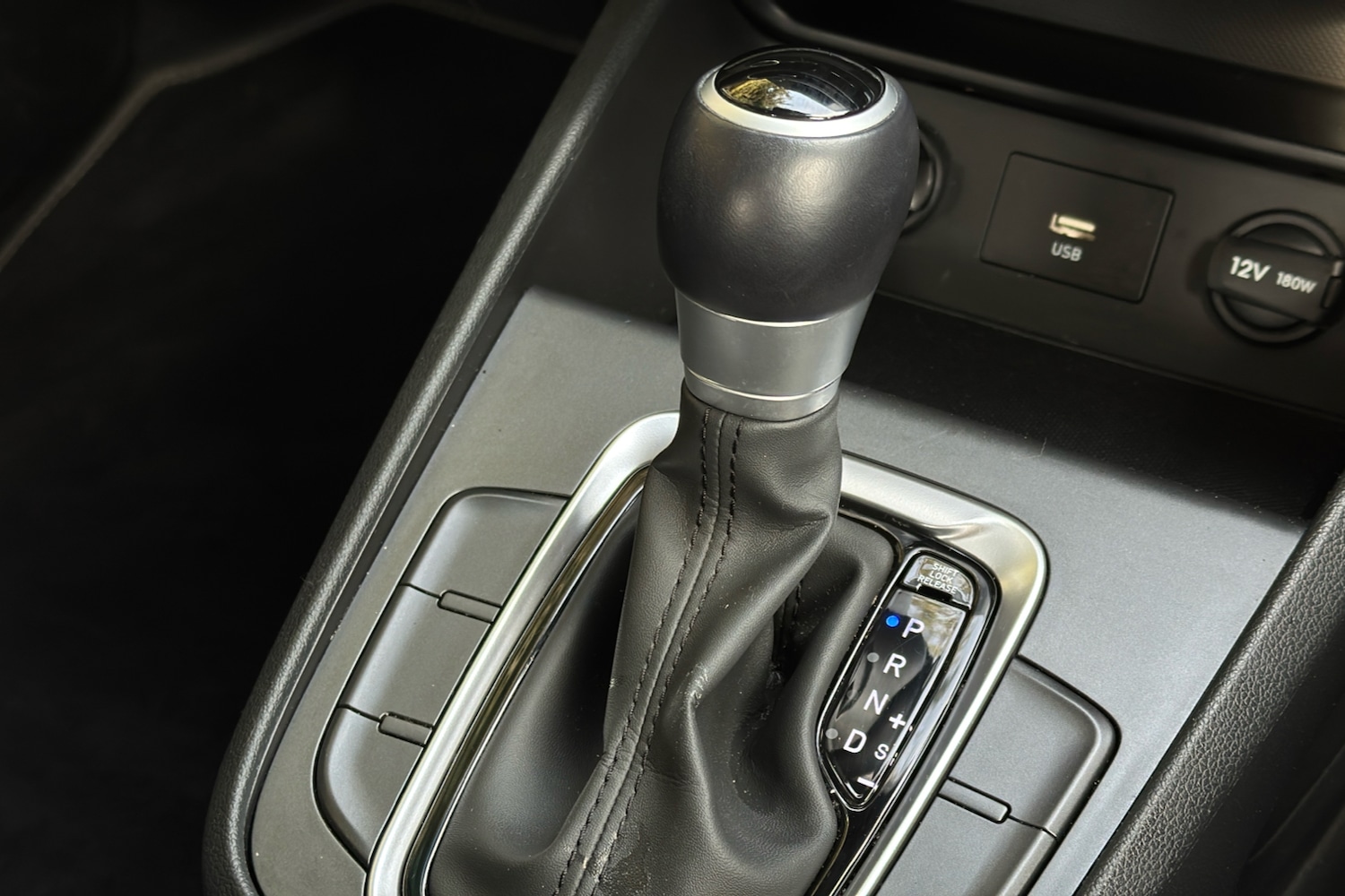 Used Hyundai KONA 2022 for sale - 77961329: Photo 13