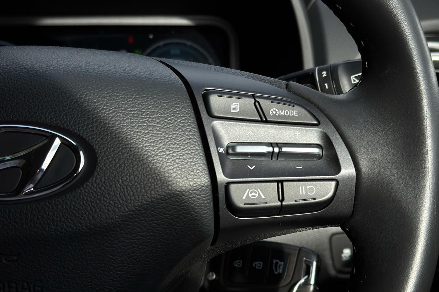 Used Hyundai KONA 2022 for sale - 77961329: Photo 18