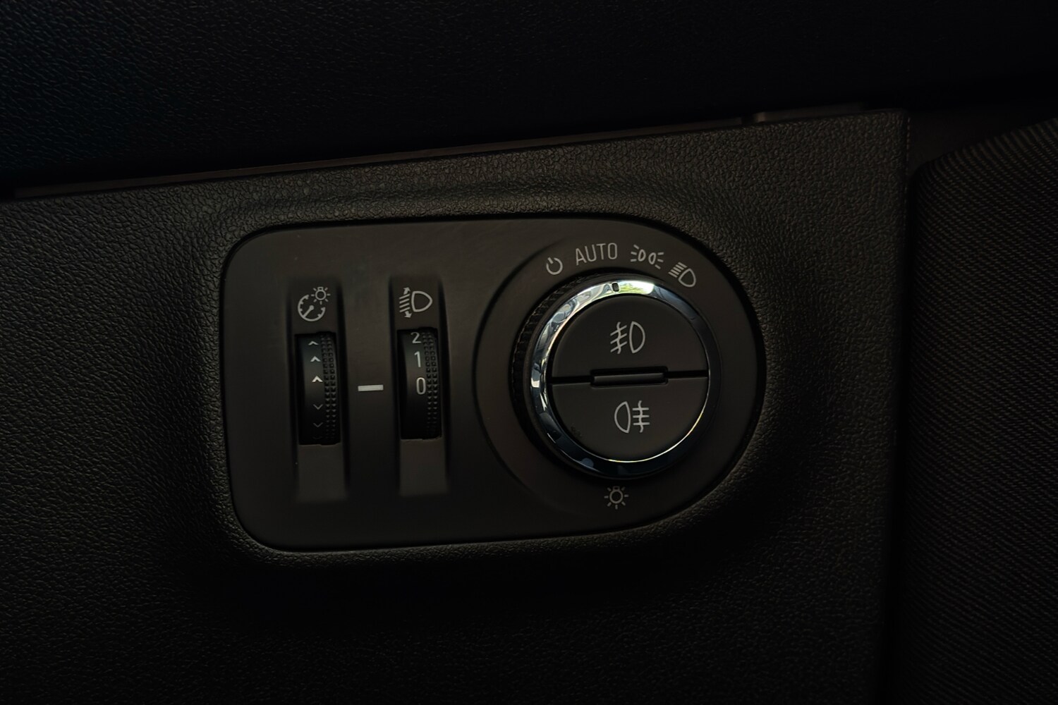 Used Vauxhall Corsa 2019 for sale - 76875949: Photo 34