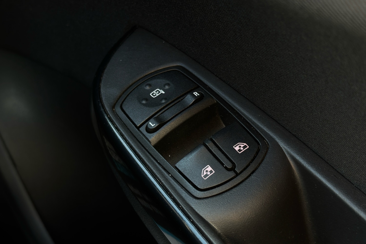 Used Vauxhall Corsa 2019 for sale - 76875949: Photo 35