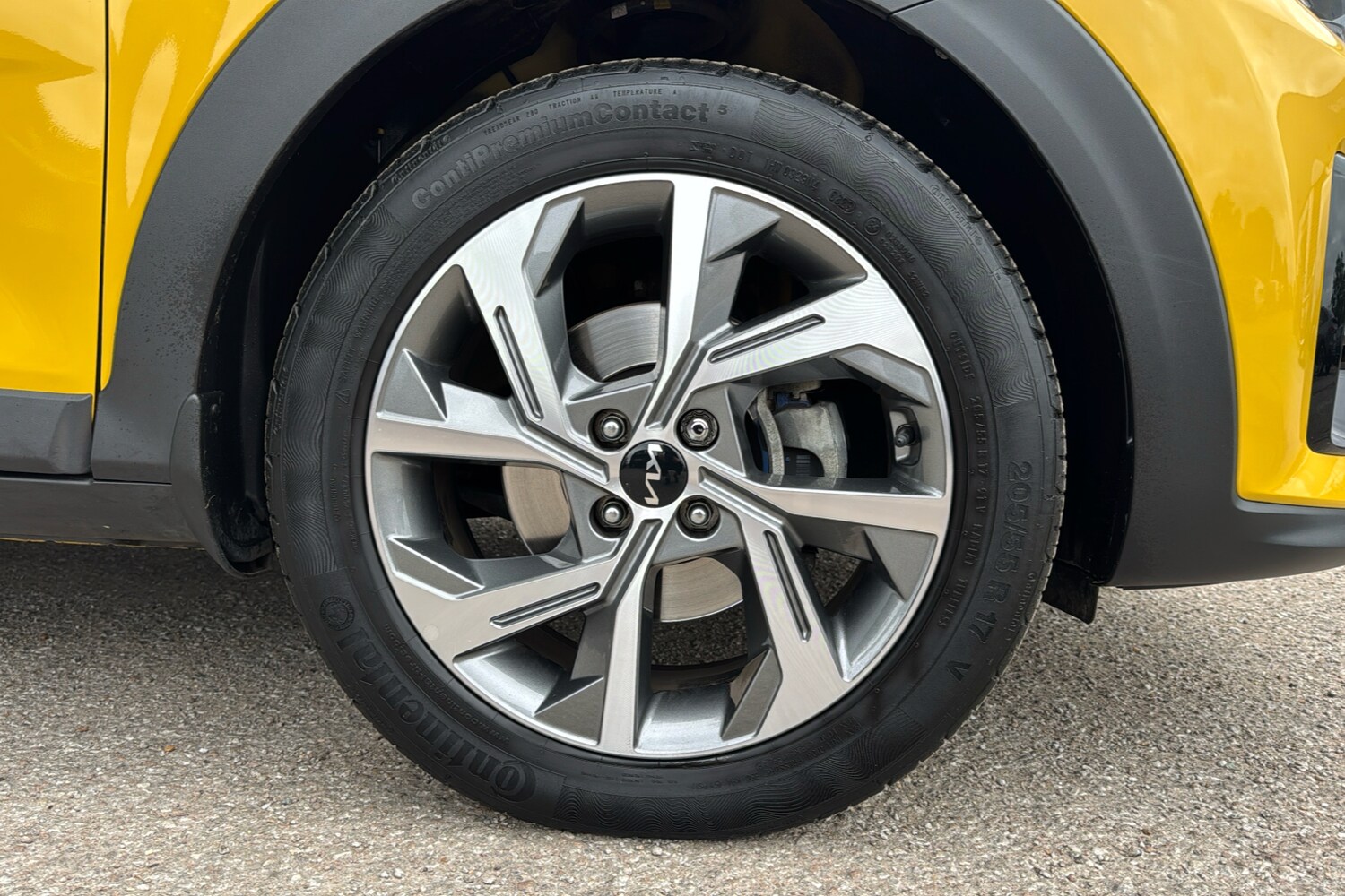 Vehicle 33