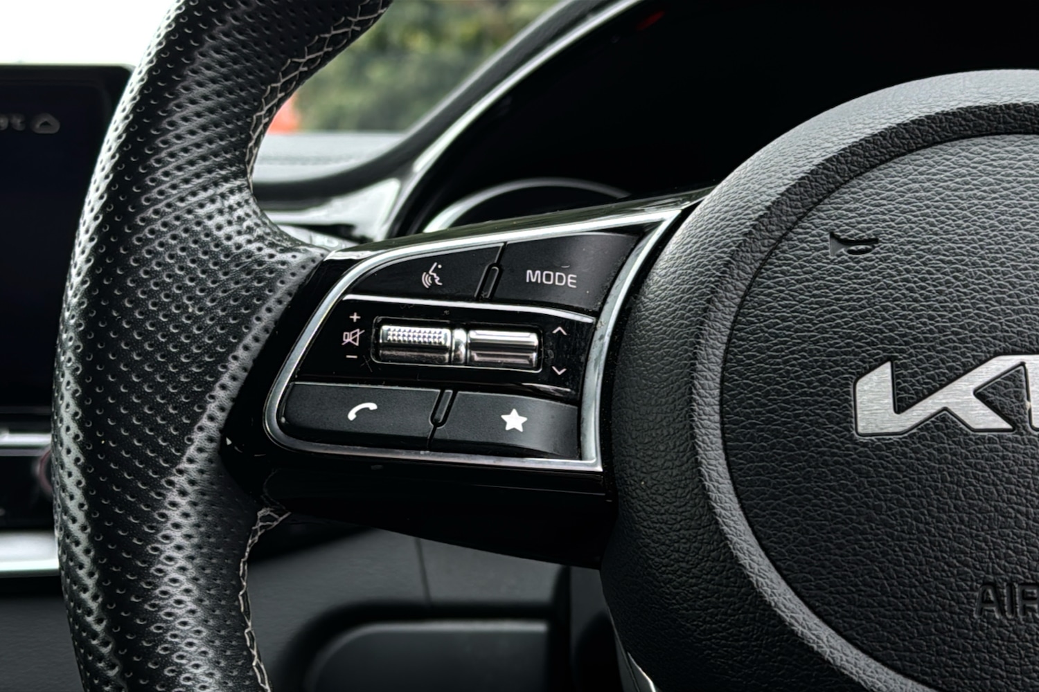 Used Kia XCeed 2023 for sale - 76746404: Photo 17