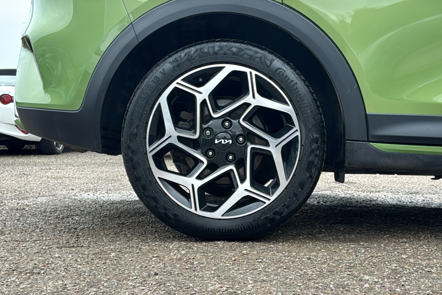 Used Kia XCeed 2023 for sale - 76746404: Photo 8