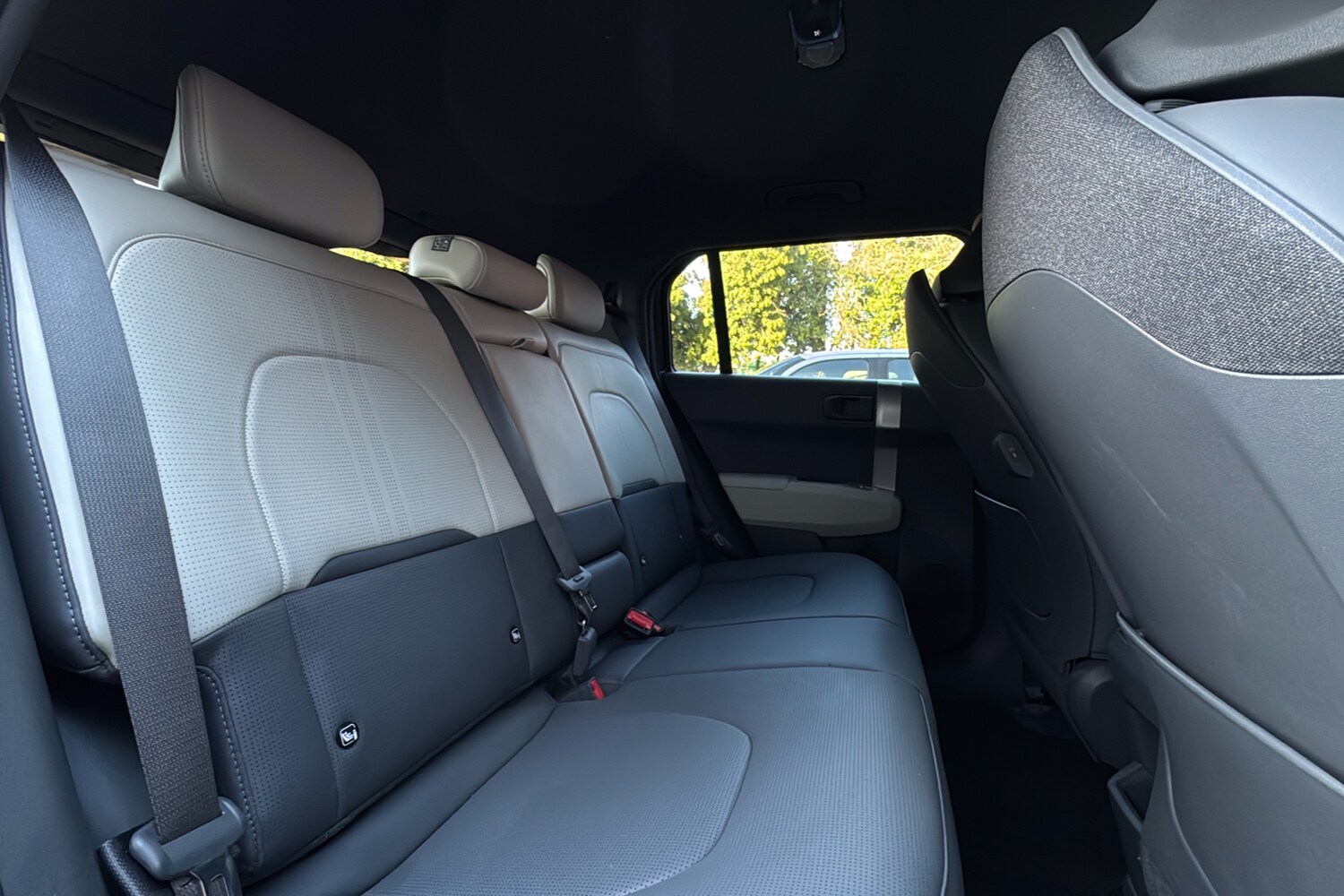 Used Kia EV3 2025 for sale - 76637128: Photo 12