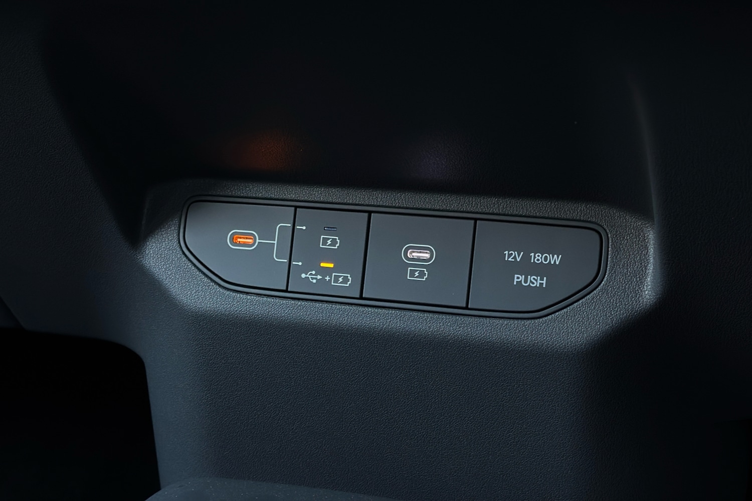 Used Kia EV3 2025 for sale - 76637128: Photo 22