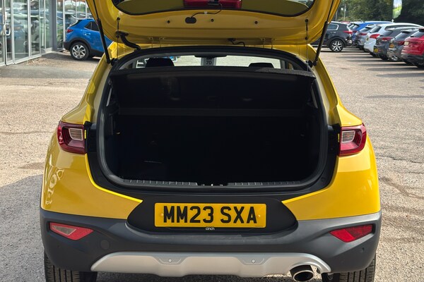 Used Kia Stonic 2023 for sale - 75517065: Photo 19