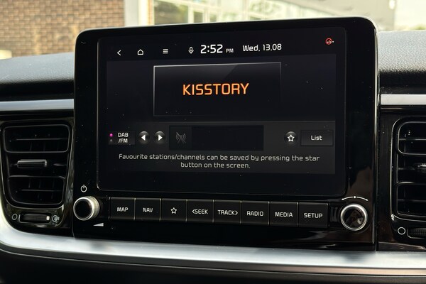 Used Kia Stonic 2023 for sale - 75517065: Photo 21