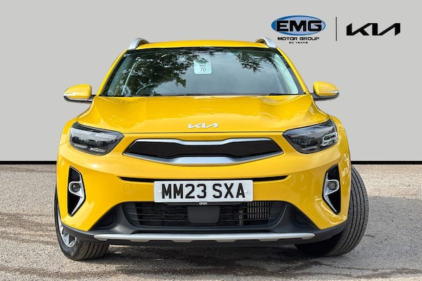 Used Kia Stonic 2023 for sale - 75517065: Photo 2