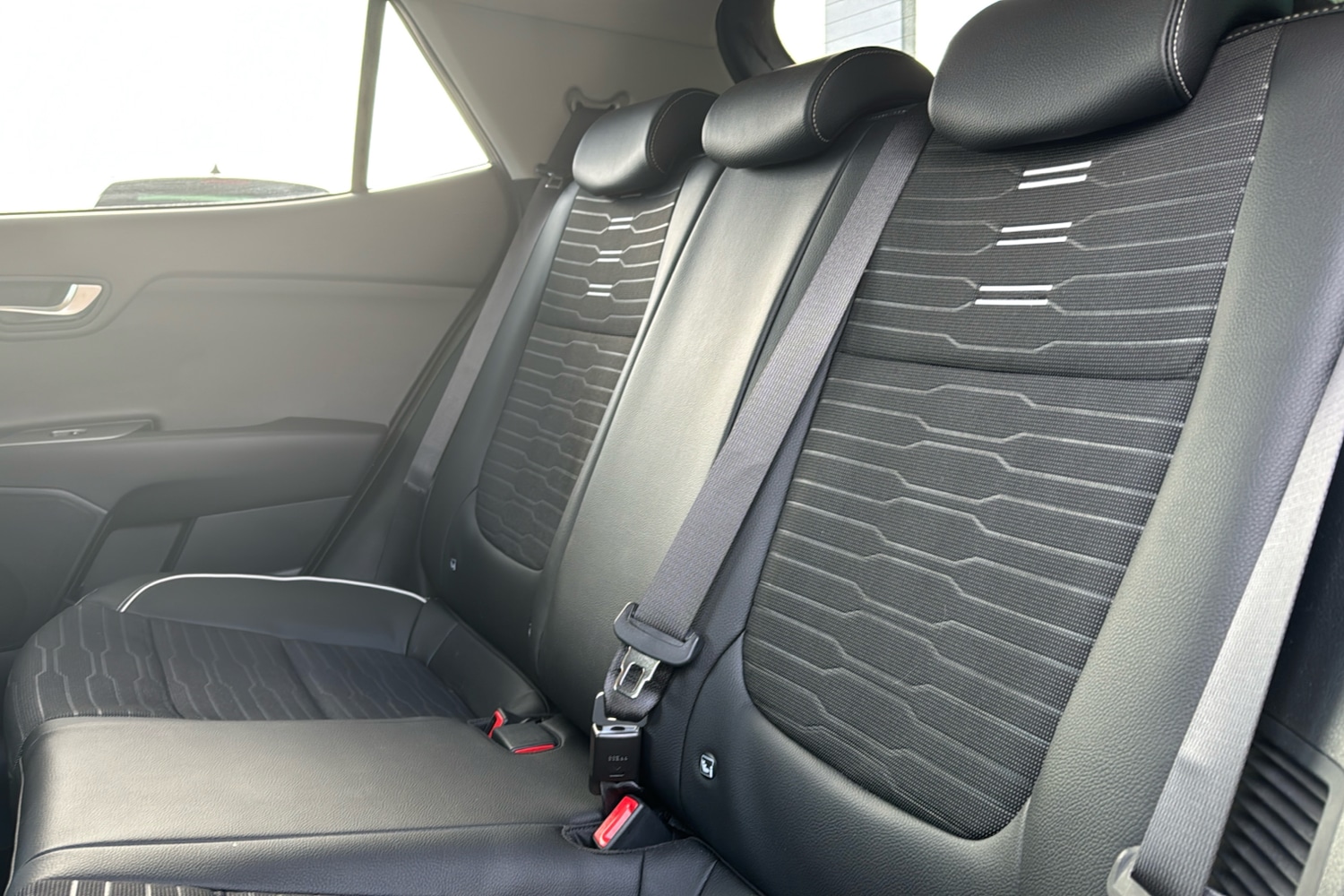 Used Kia Stonic 2025 for sale - 76718611: Photo 27