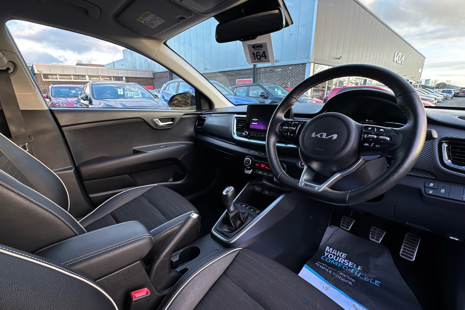 Used Kia Stonic 2024 for sale - 77196303: Photo 10