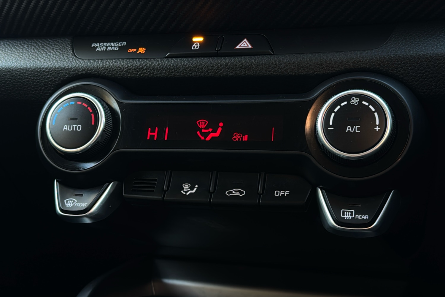 Used Kia Stonic 2024 for sale - 77196303: Photo 16