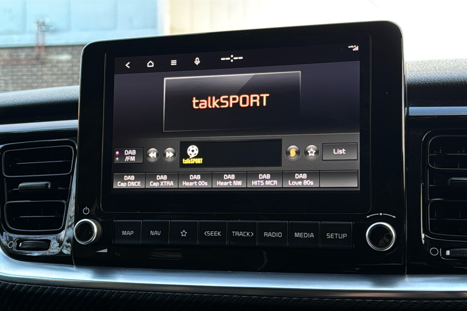 Used Kia Stonic 2024 for sale - 77196303: Photo 21