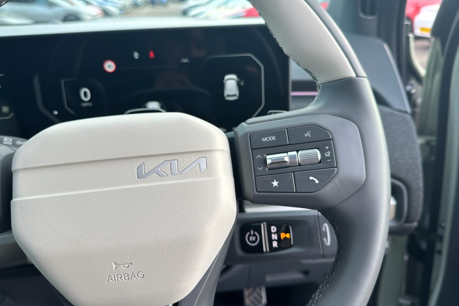 Used Kia EV3 2025 for sale - 76541153: Photo 18