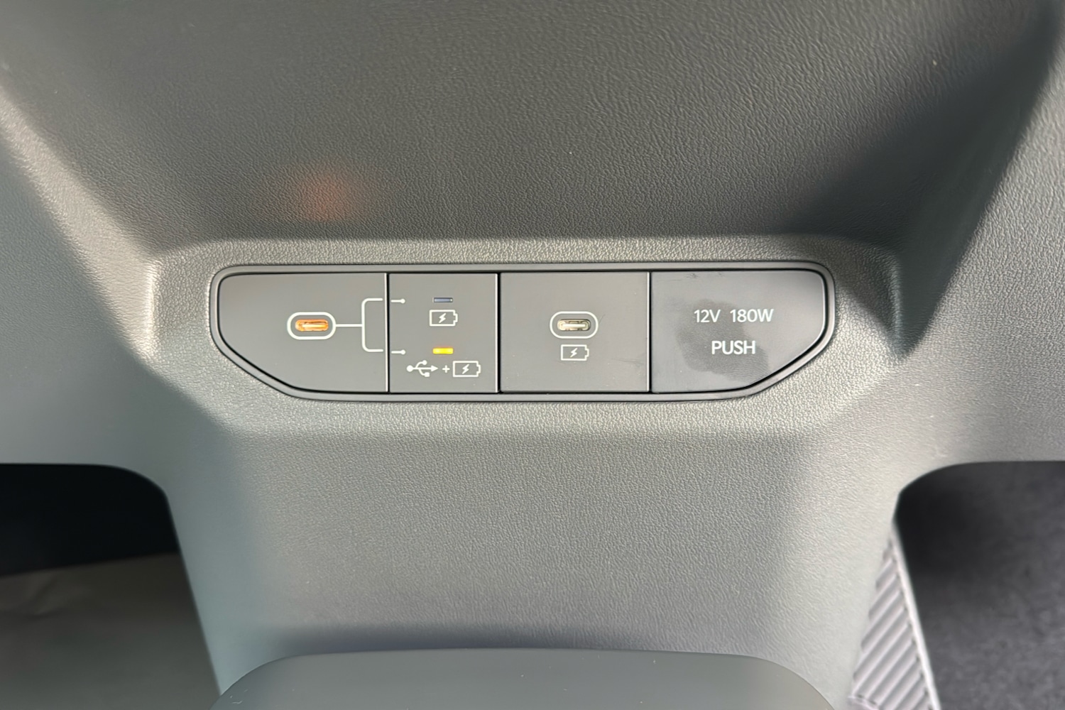 Used Kia EV3 2025 for sale - 76541153: Photo 22