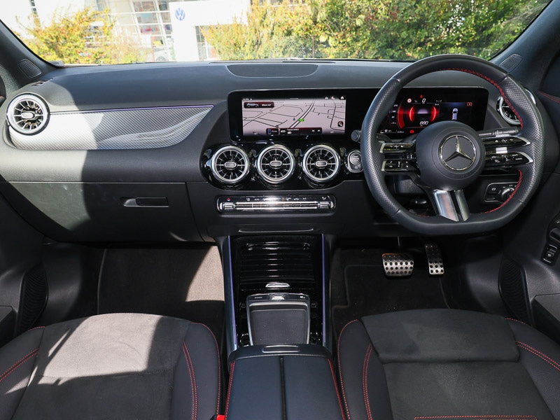 Used Mercedes-Benz GLA 2024 for sale - 76054109: Photo 2